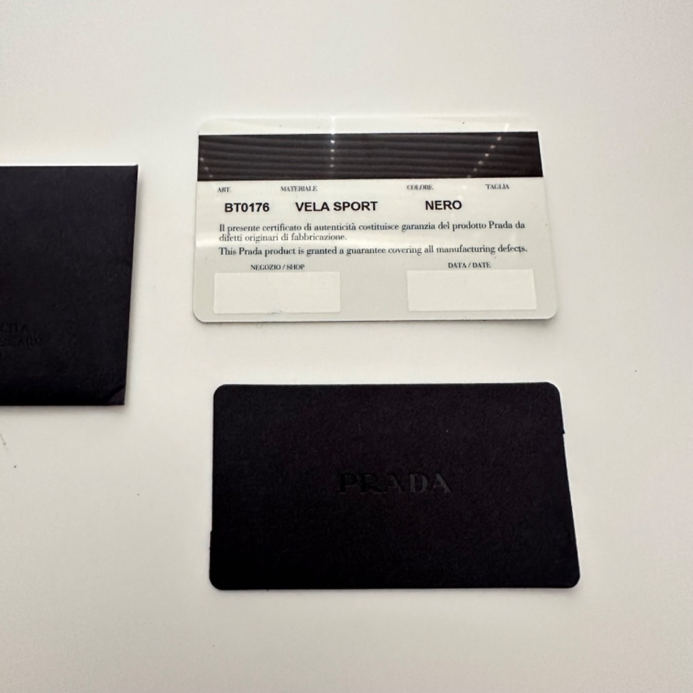 Authentic Prada authencity card - Picture 3 of 4
